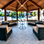 La Quinta Inn & Suites by Wyndham Clearwater Central