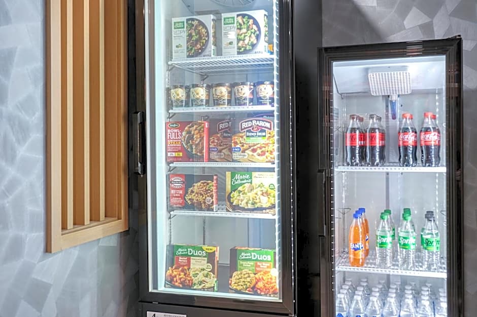 Holiday Inn Express Hotel & Suites Columbus Airport By IHG