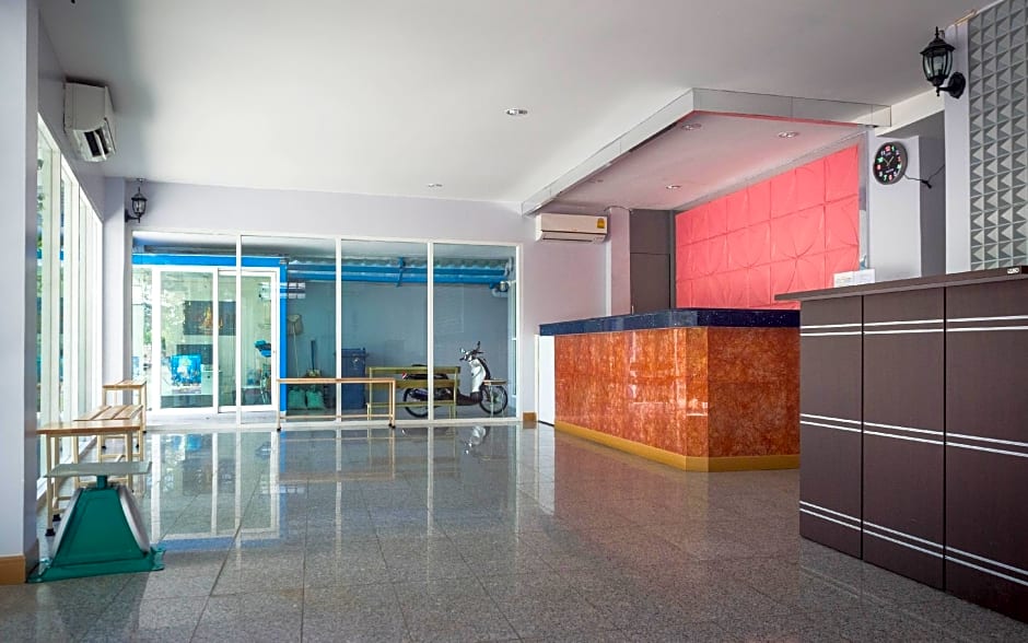 BIRD ROOM HOTEL - PRATUNAM