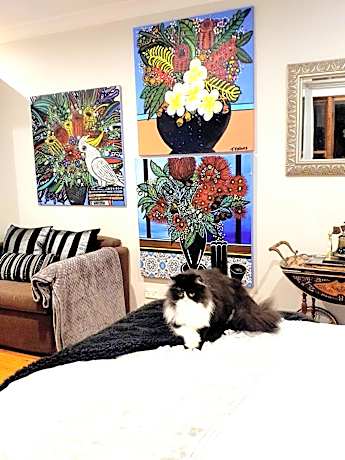 Bowral Road Art Gallery Bed and Breakfast