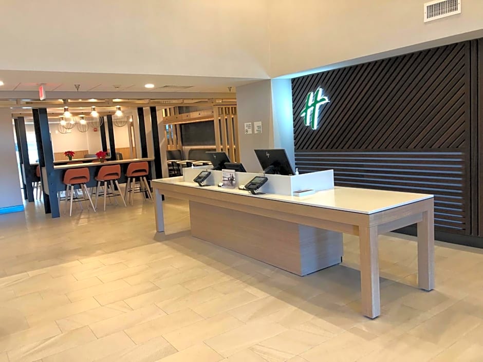 Holiday Inn Cleveland, an IHG Hotel