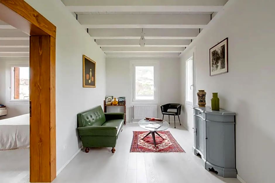 B&B Ernestine Family Home