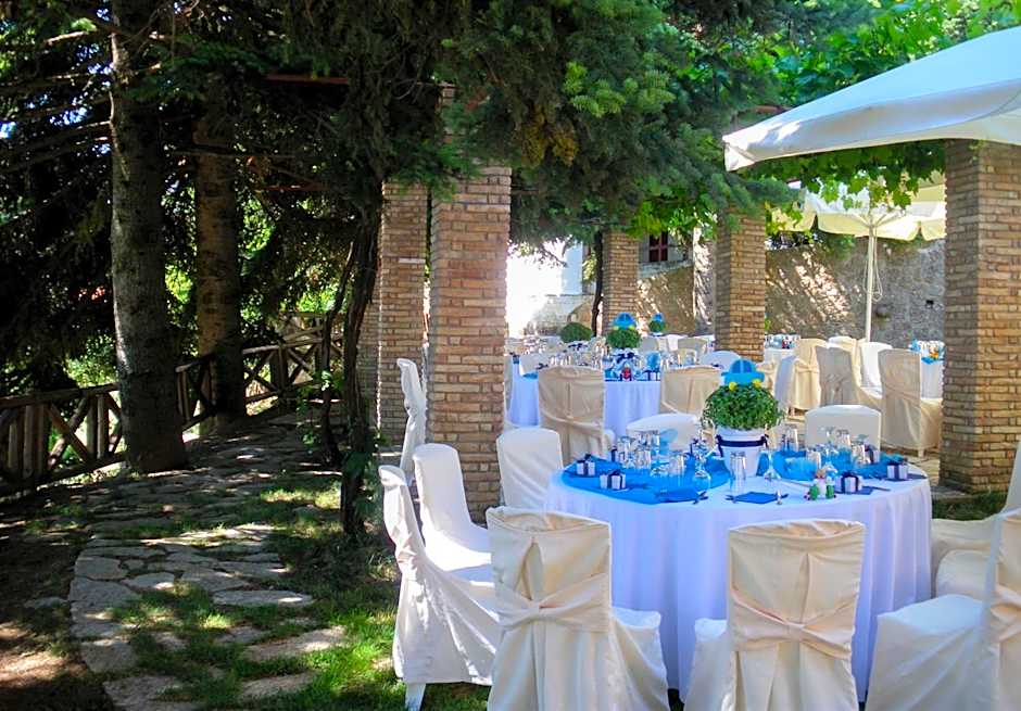 Pigi Tarlampa Hotel