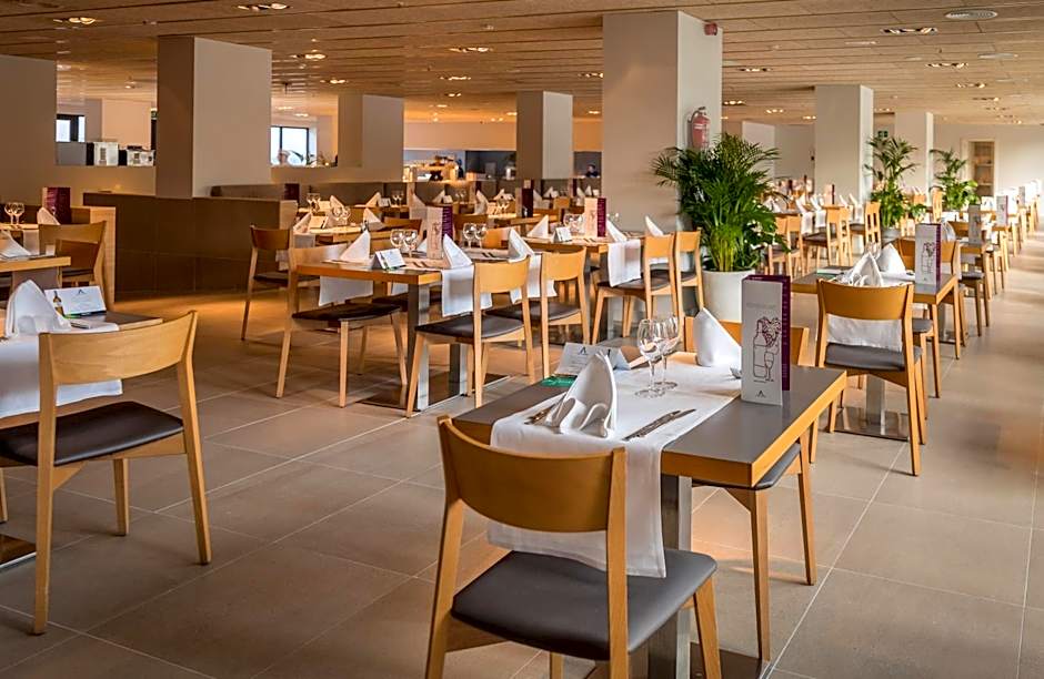 Aqua Hotel Silhouette & Spa - Adults Only