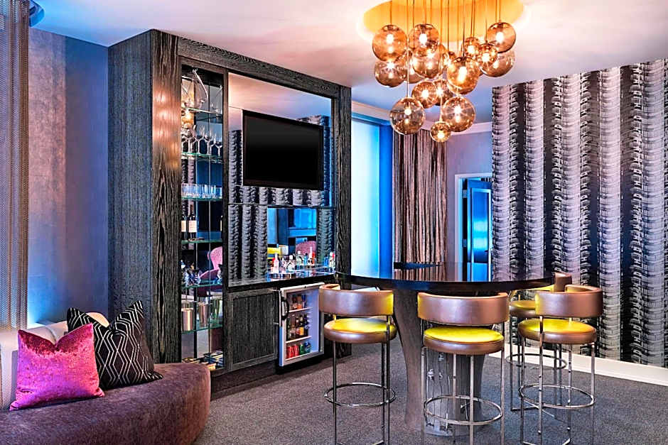 The Midland Hotel, Chicago, a Tribute Portfolio Hotel