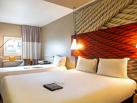 Standard Room with one double bed and one single bed