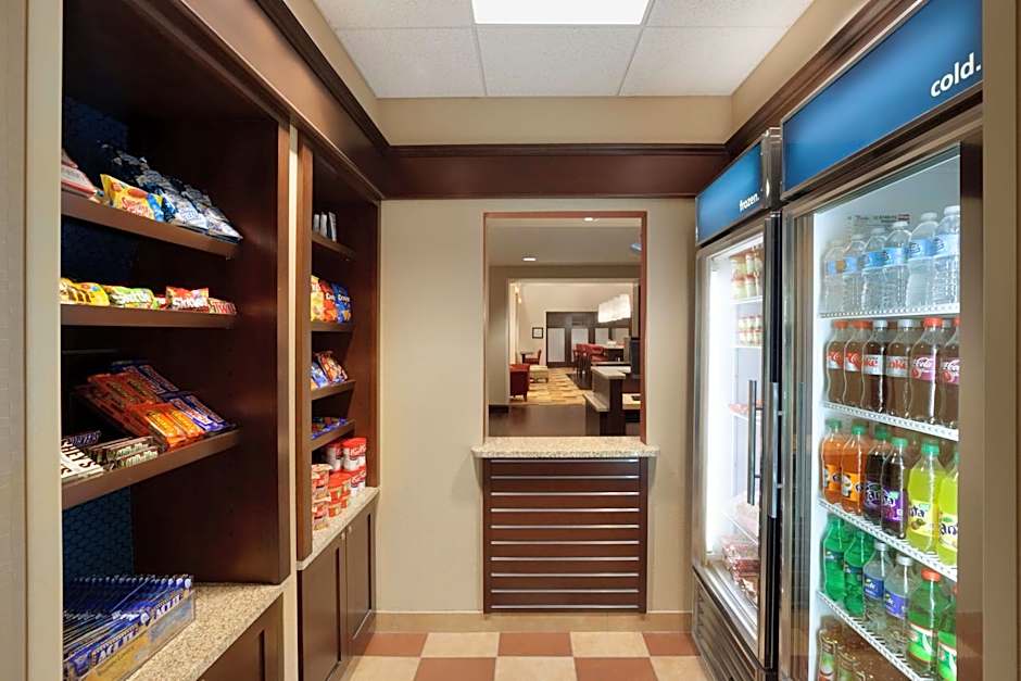 Hampton Inn By Hilton And Suites East Hartford