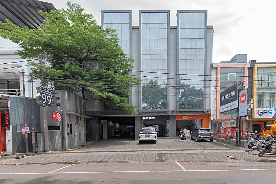 RedDoorz @ Pelajar Pejuang 3