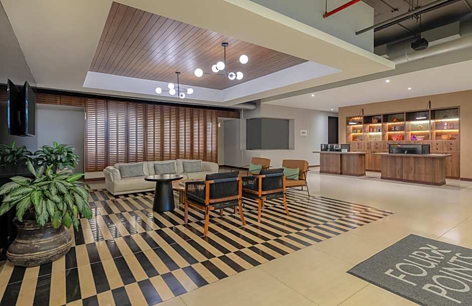Four Points by Sheraton San Jose Sabana