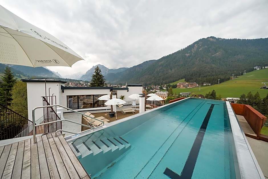 Al Plan, A mountain moving hotel