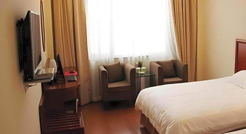 Greentree Inn Anhui Fuyang Funan East Huaihe Road Express Hotel