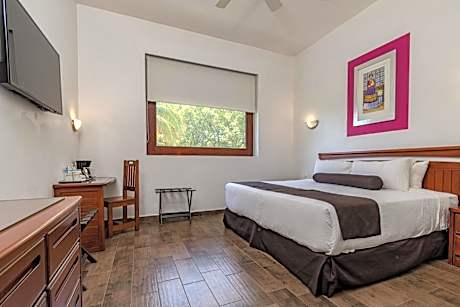 King Room - Non-Smoking