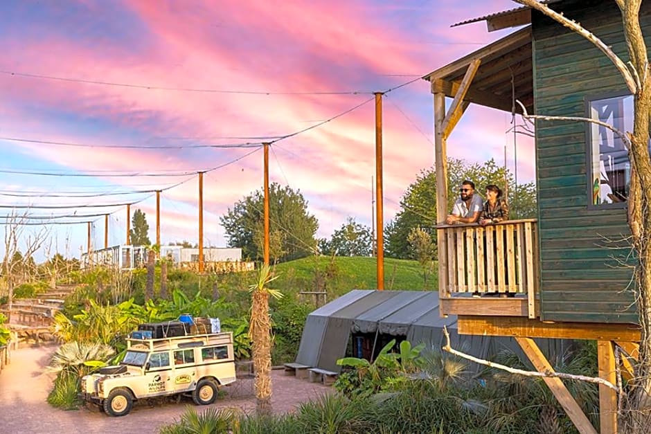 Parrot World - Les Lodges