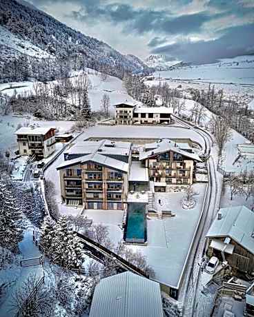 Maraias - Luxury Suites & Apartments