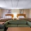 Quality Inn & Suites Fairview - Erie