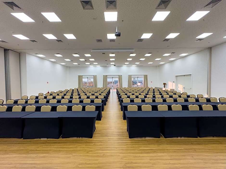 Intercity Patio Pindamonhangaba