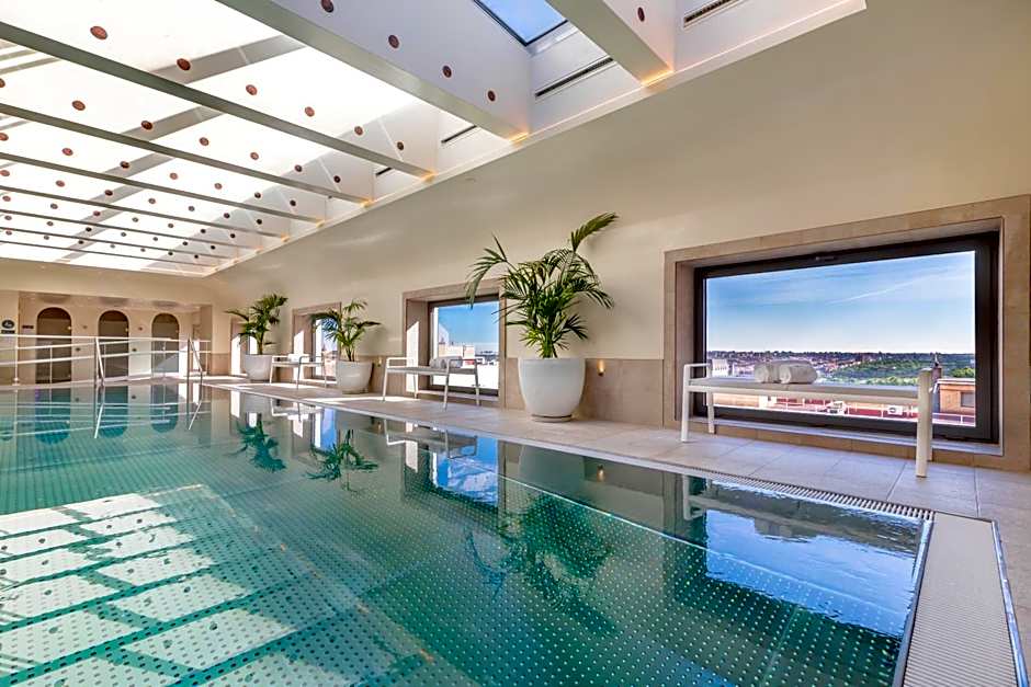 Barcelo Torre de Madrid