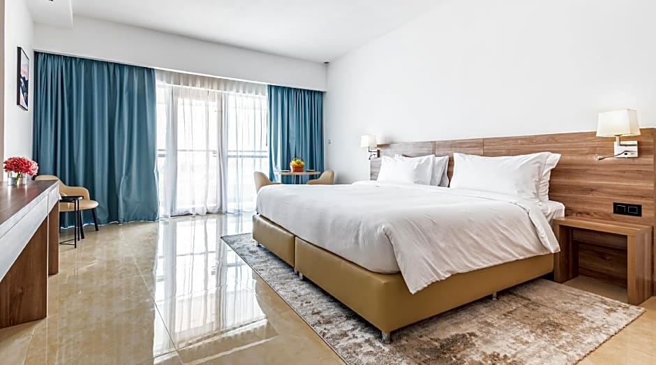 Pyramisa Hotel Apartments Dubai