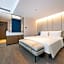 Atour Hotel Dalian Donggang Business District Gangwan Plaza