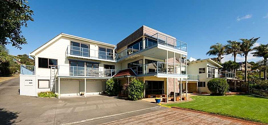 By the Bay Beachfront Apartments