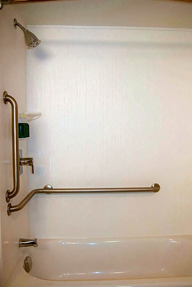 Courtyard by Marriott Waterbury Downtown