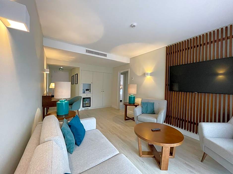 Four Points by Sheraton Sesimbra