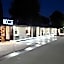 Le Blanc Inn & Suites