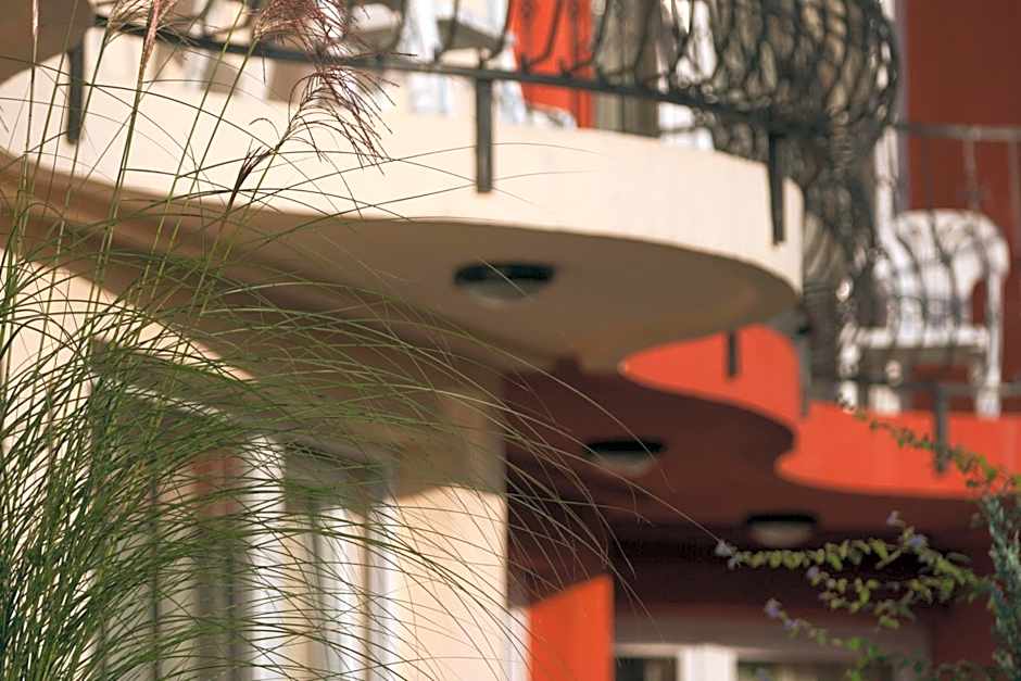 Szőnyi Garden Hotel Pest