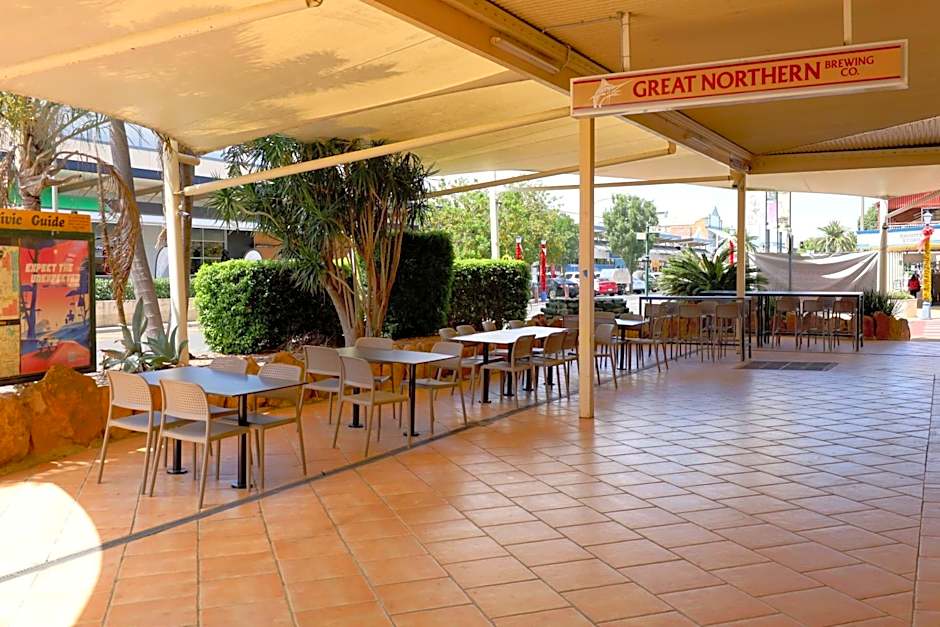 The Australian Hotel Motel