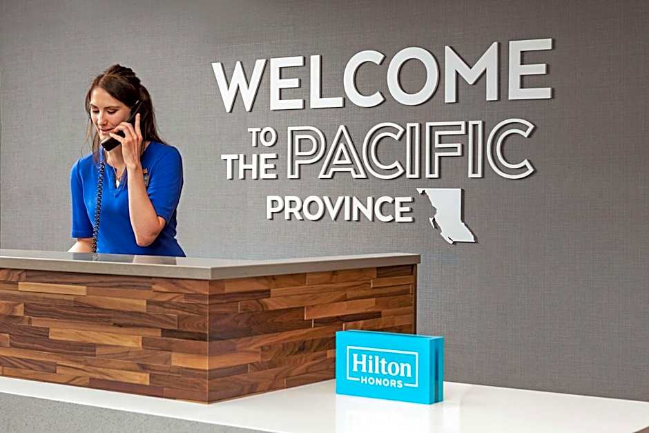 Hampton Inn & Suites Kelowna, British Columbia, Canada