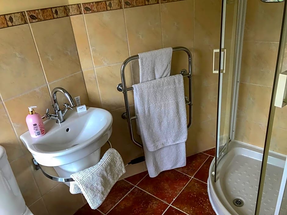 Brambling Fields B&B and Cottages