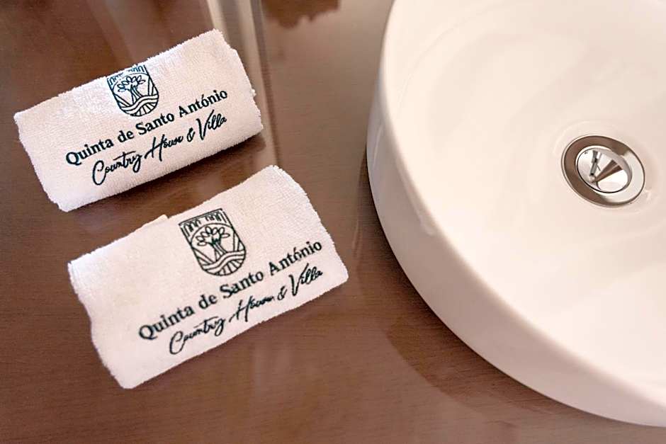 Quinta de Santo António - Country House & Villas