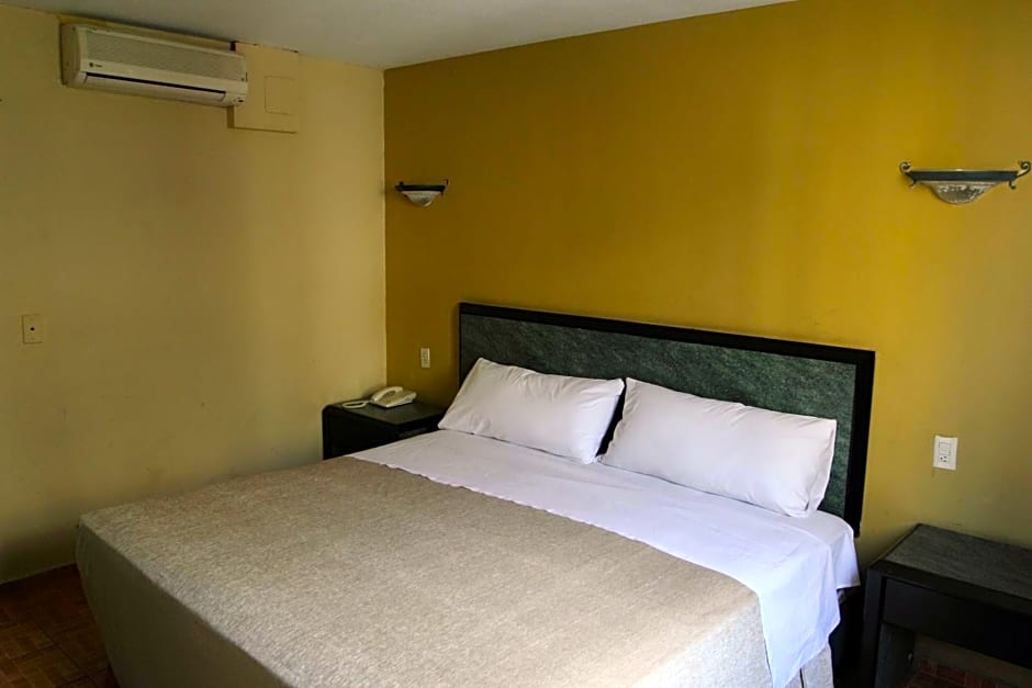 Hotel Universo