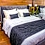 TRYP by Wyndham Santa Cruz