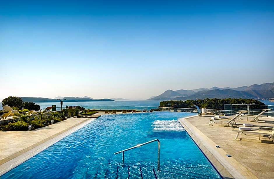 Valamar Argosy Hotel