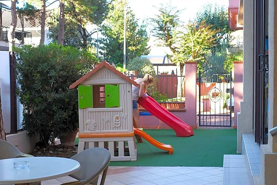 Hotel Fra I Pini