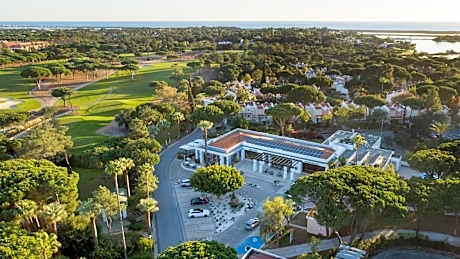 Diamond Villas at Vilar Do Golf by Diamond Resorts