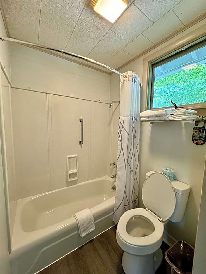 Mount Coolidge Motel