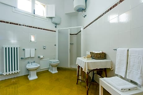 Superior double or twin