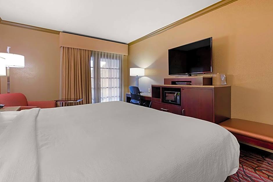 Best Western Plus Brookside Inn