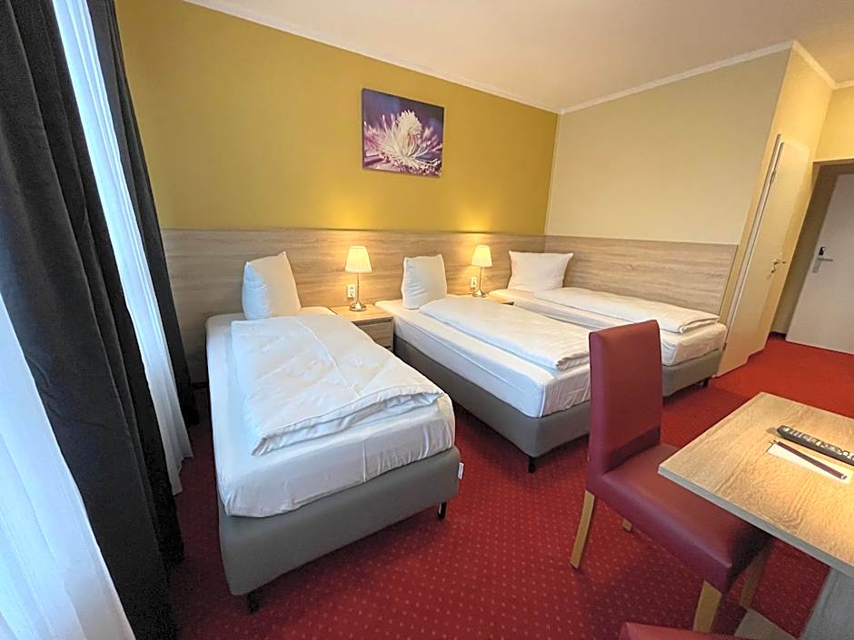 Palm Premium Hotel & Apartments