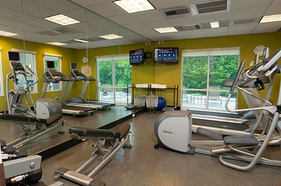 Fairfield Inn & Suites by Marriott Brunswick Freeport