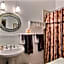 Green Palm Inn