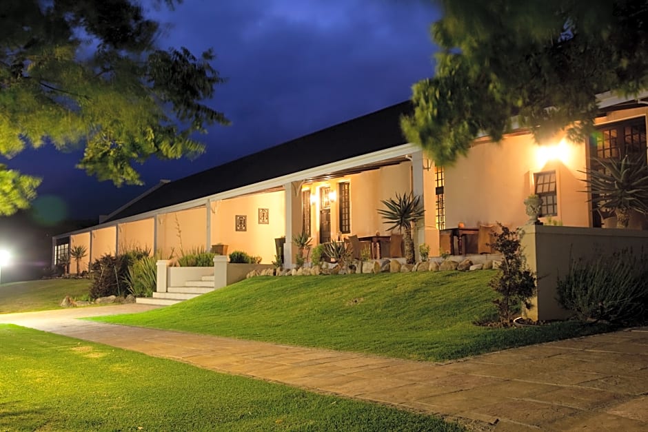 Swartberg Private Game Lodge