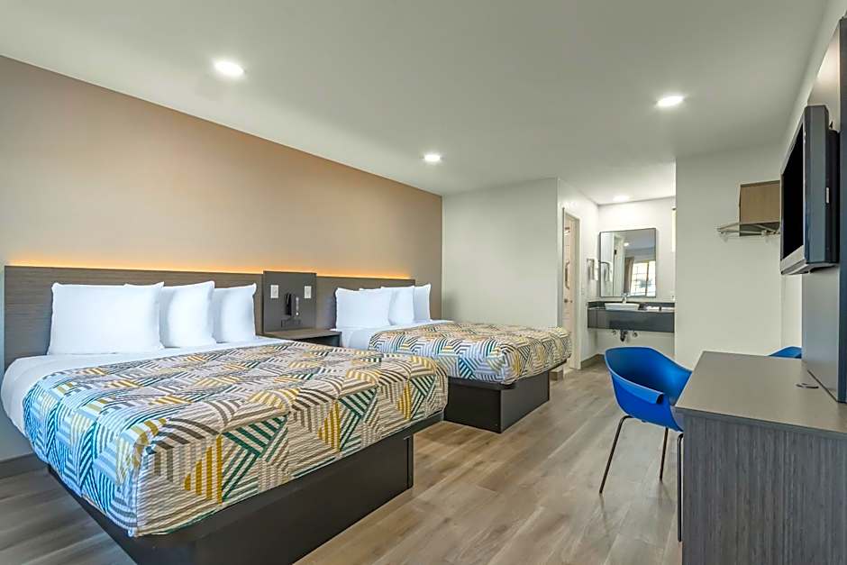 Motel 6-Willows, CA