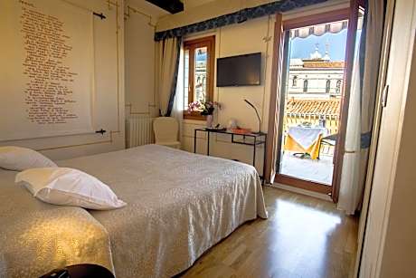 Double Room with Terrace