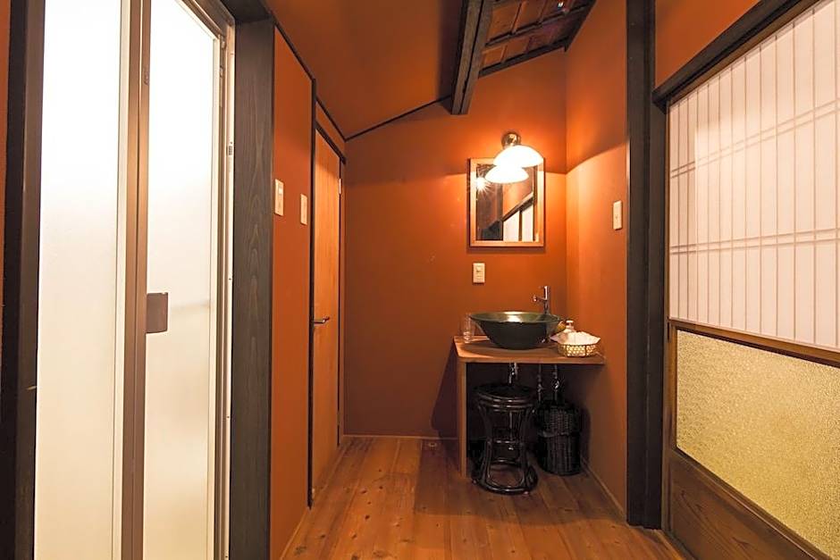 Kyo Machiya Hachijo