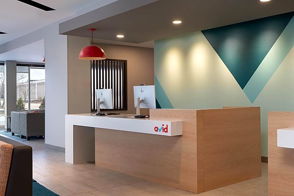avid hotel Oak Creek By IHG
