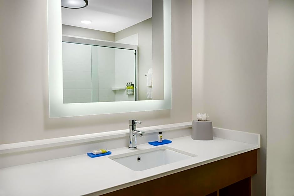 Holiday Inn Express And Suites OAKHURST-YOSEMITE PARK AREA By IHG