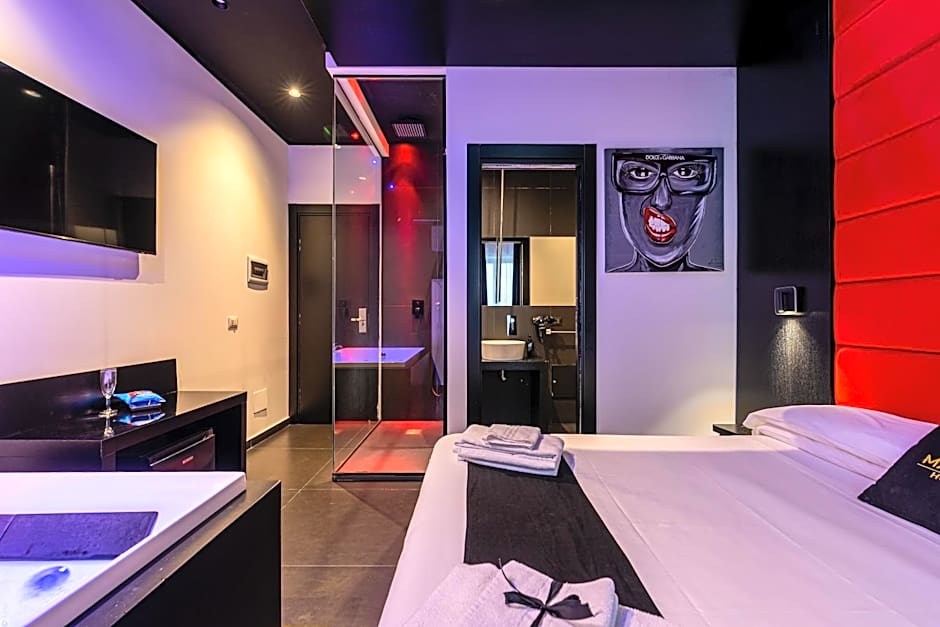 Maximum hub suite&spa